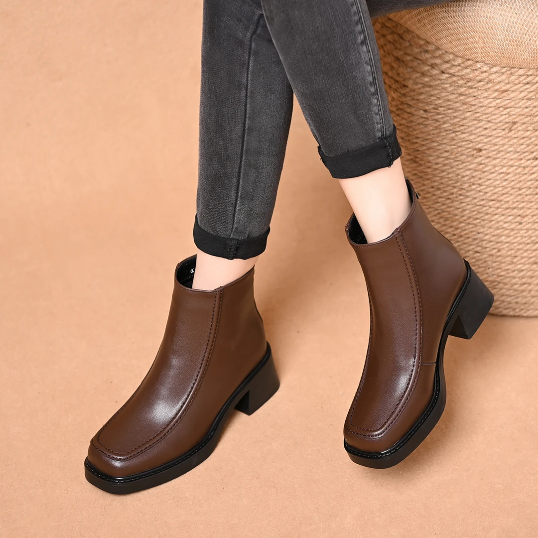 靴子女复古方头高跟短靴女2025新款秋冬美拉德靴子后拉链粗跟裸靴