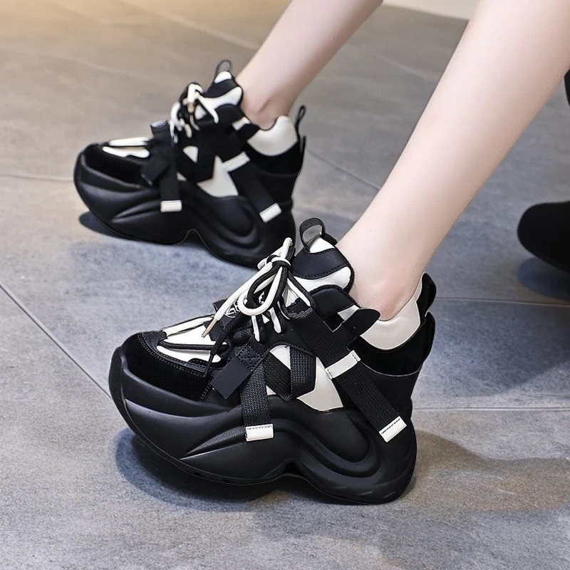 春秋2025新款内增高女鞋网红超轻厚底韩版百搭小码34厚底老爹鞋女