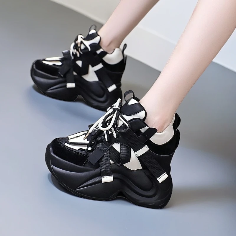 2025春秋新款内增高女鞋网红超轻厚底韩版百搭小码34加绒老爹鞋女