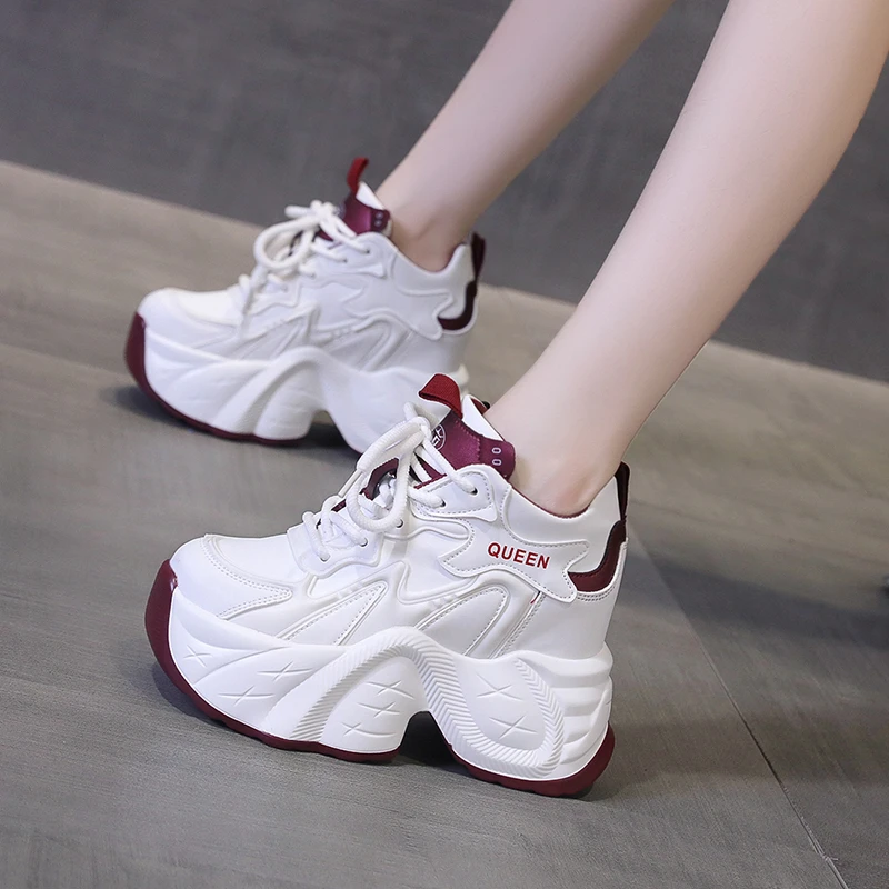 2025春季新款内增高小众厚底防滑轻便百搭软底10cm厚底老爹鞋女