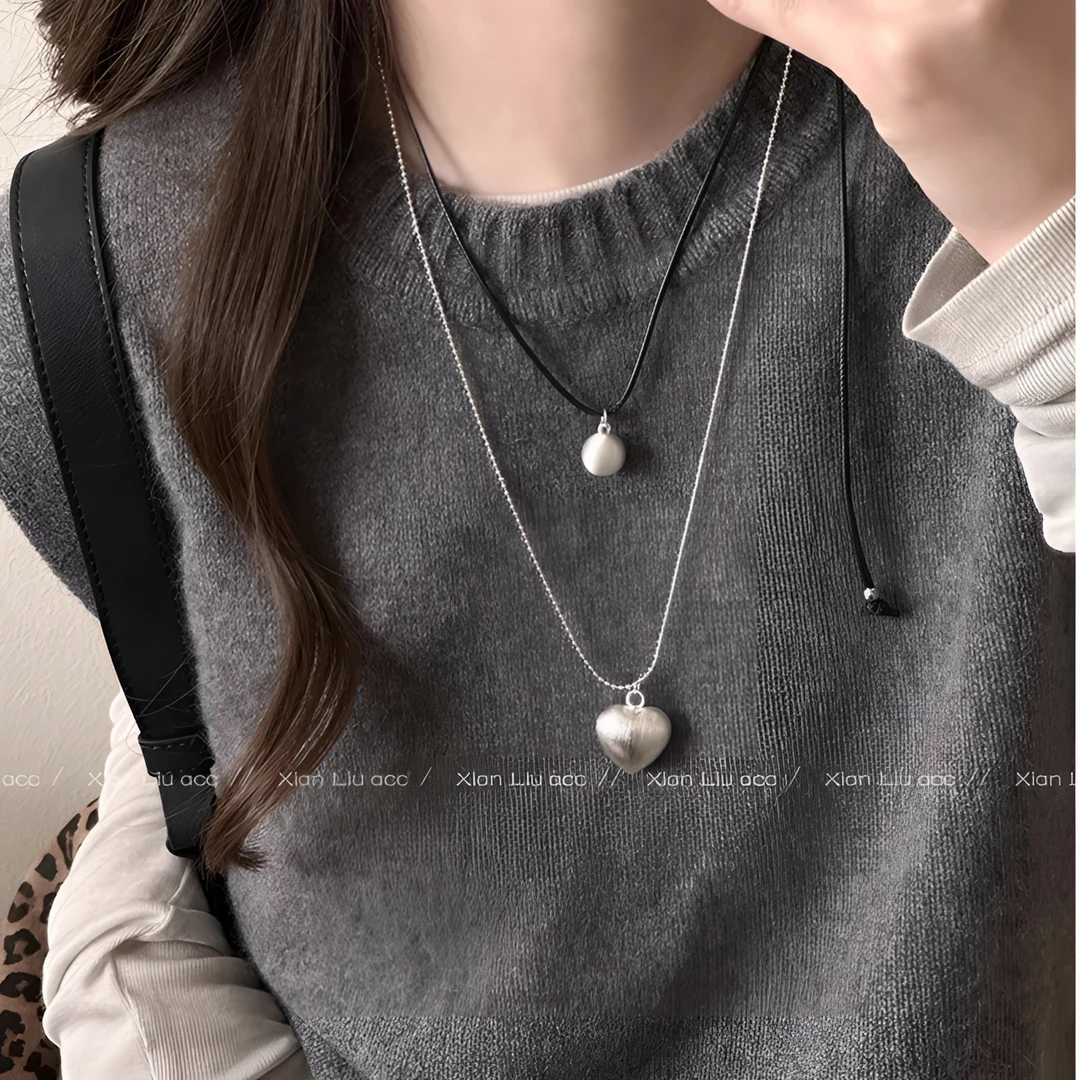 铜合金项链  拉丝爱心吊坠项链女平替好物秋冬轻奢小众气质毛衣链