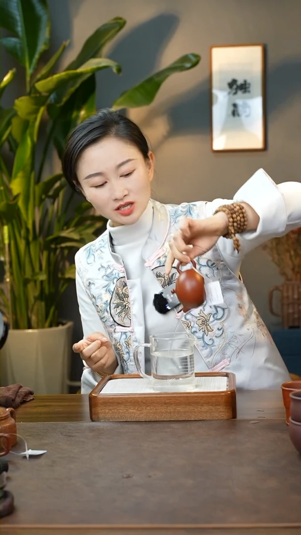 【闪购商品】紫砂茶壶朱泥-西施-秦秋红100cc
