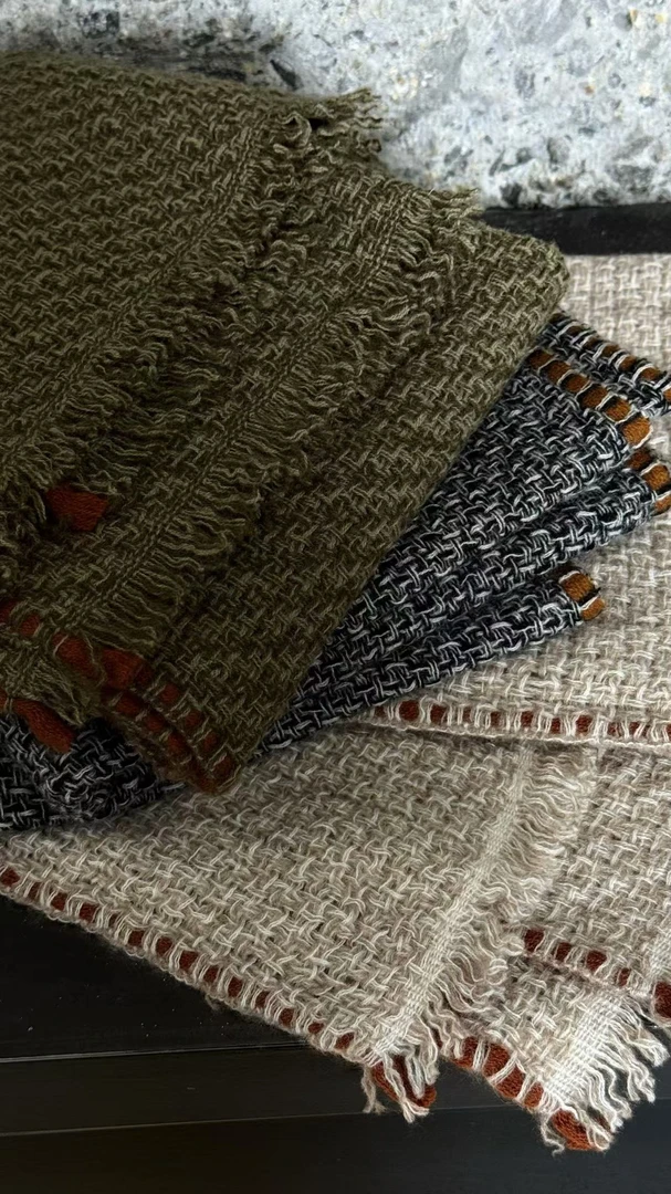 LUOJIAWANG山羊绒随身百搭柔软针织设计围巾LJWJ054