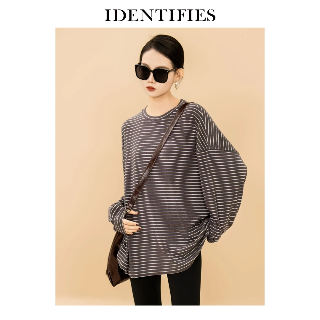 IDENTIFIES/易缔媤春秋长袖宽松条纹圆领套头秋季中长款D33563