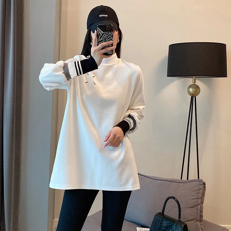 今年流行的半高领长袖德绒打底衫女遮屁股中长款设计感大码上衣潮