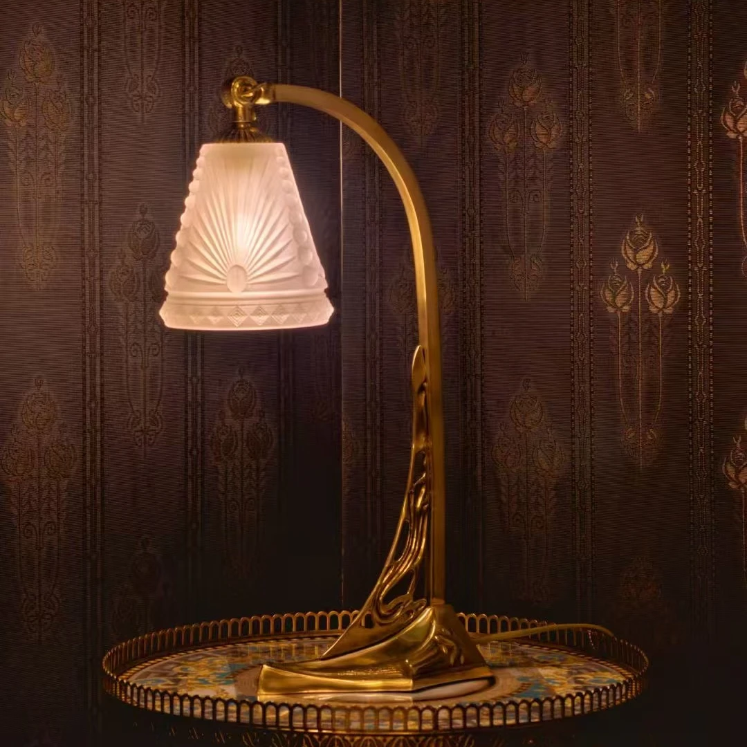 派力斯/铜配水晶台灯/床头书房客厅复古新古典台灯摆件C4261-1