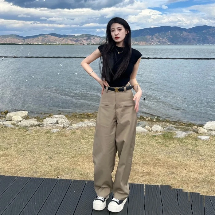 夏季港风复古小个子酷盐系穿搭轻熟气质炸街时尚上衣裤子两件套装