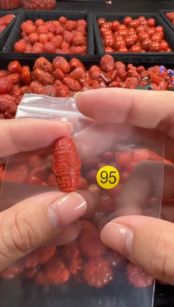 【闪购商品】南红玛瑙颈饰未镶嵌1
