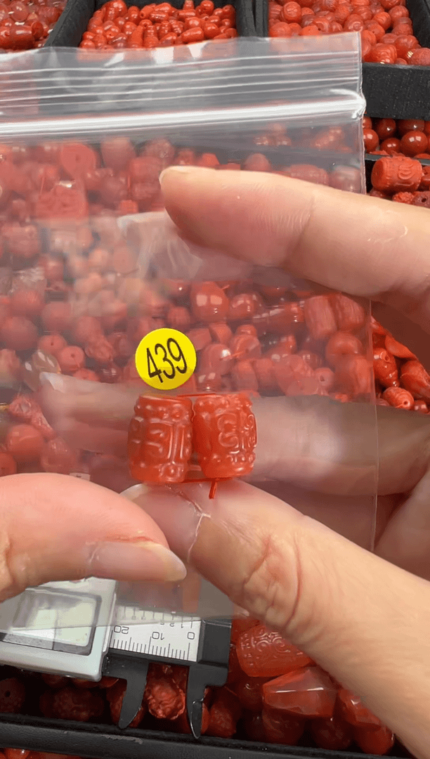 【闪购商品】南红玛瑙颈饰未镶嵌1