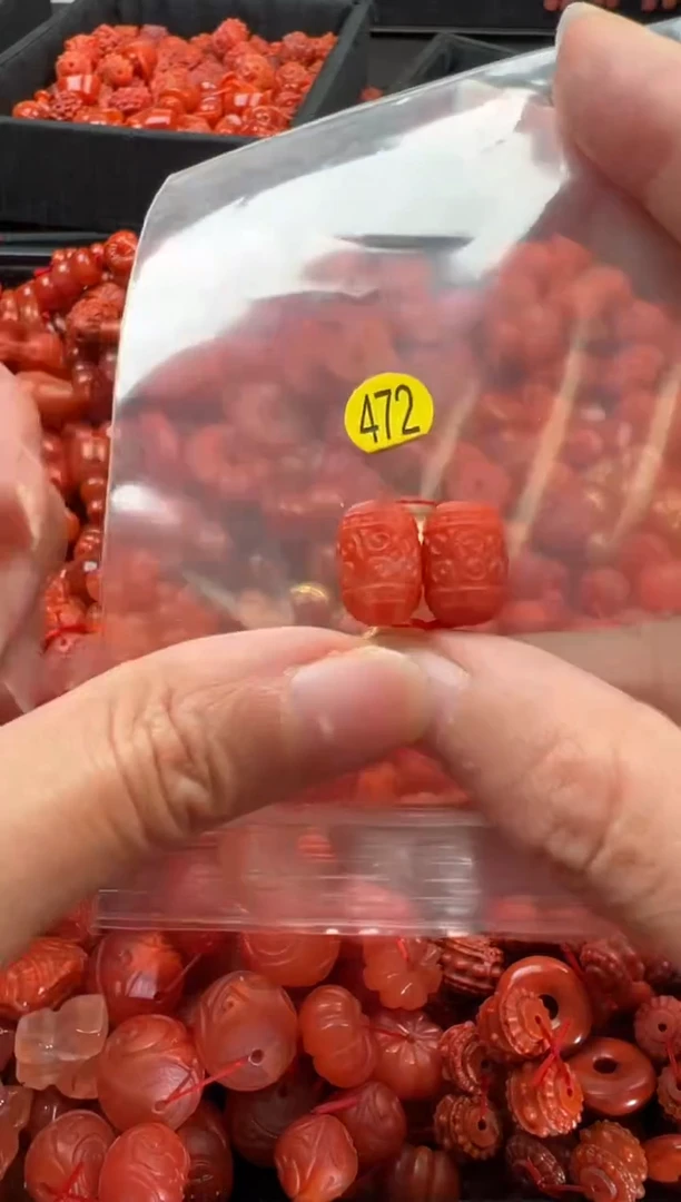 【闪购商品】南红玛瑙颈饰未镶嵌1
