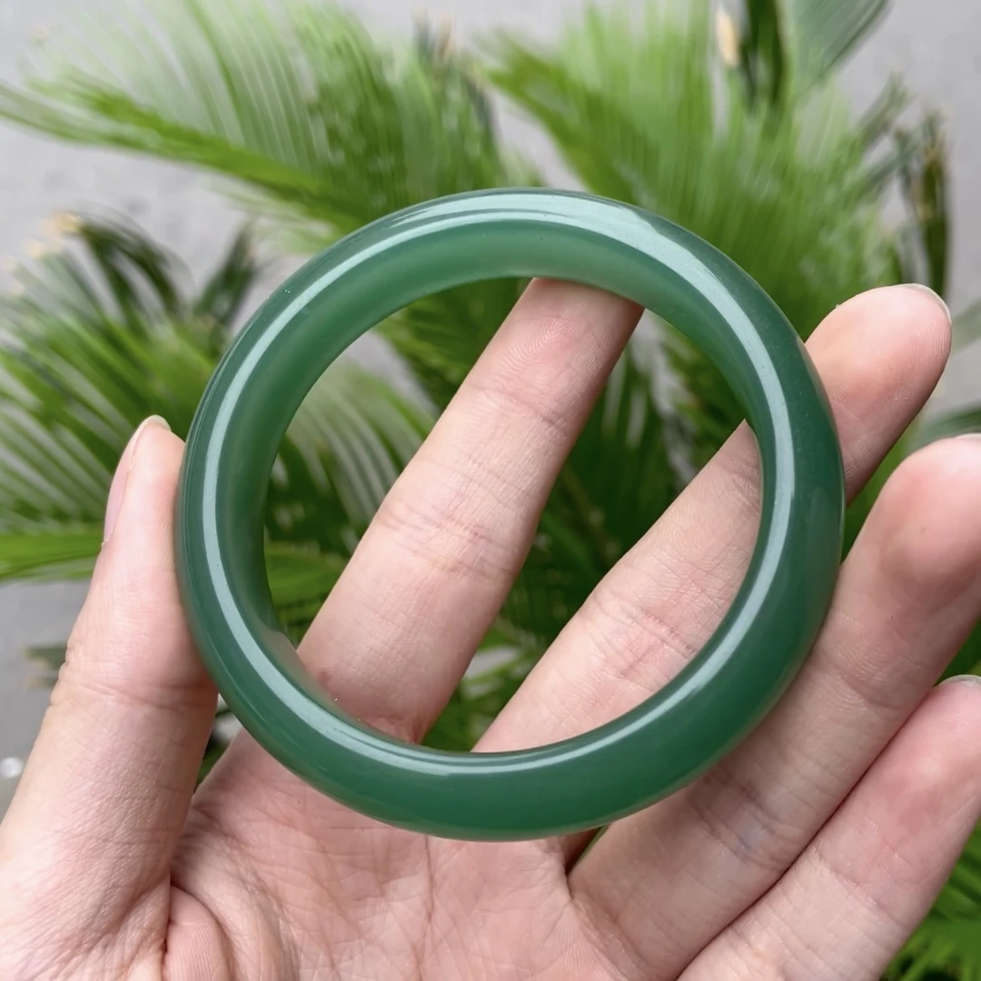 高品质天然东陵玉冰糯种美人条圆镯绿色玉镯子女款高冰晴水色手镯