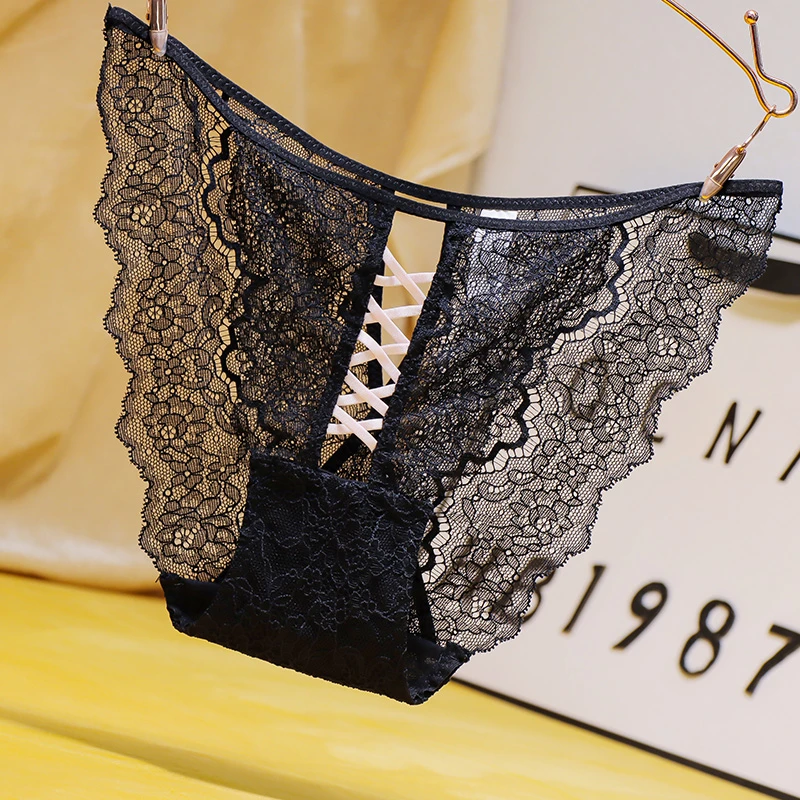 内裤女款性感纯欲风高级感新款法式轻奢蕾丝内裤女低腰镂空三角裤