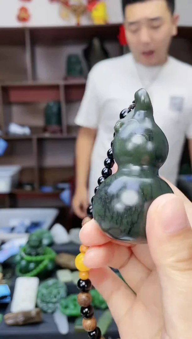 【闪购商品】和田玉颈饰未镶嵌1