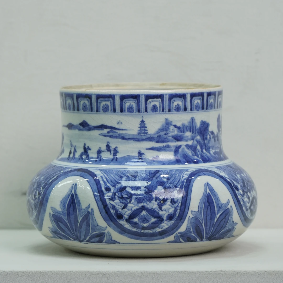 【康熙】煨瓷如意云头龙纹轴头罐