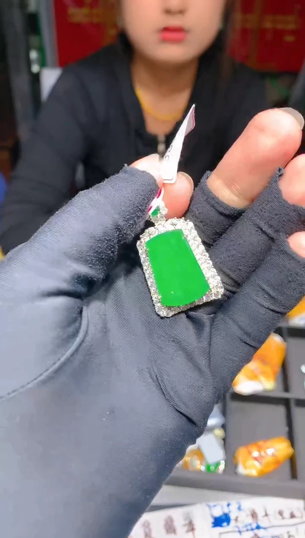 【闪购商品】定制翡翠未镶嵌67 定制翡翠-多样性发货（发其一）