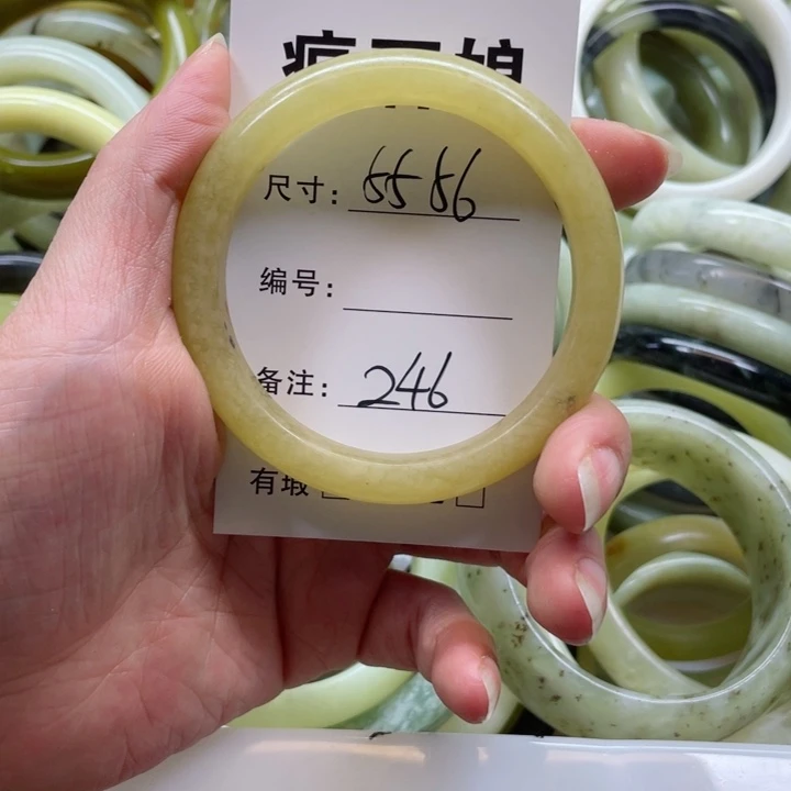 【闪购商品】蛇纹石玉手镯合金