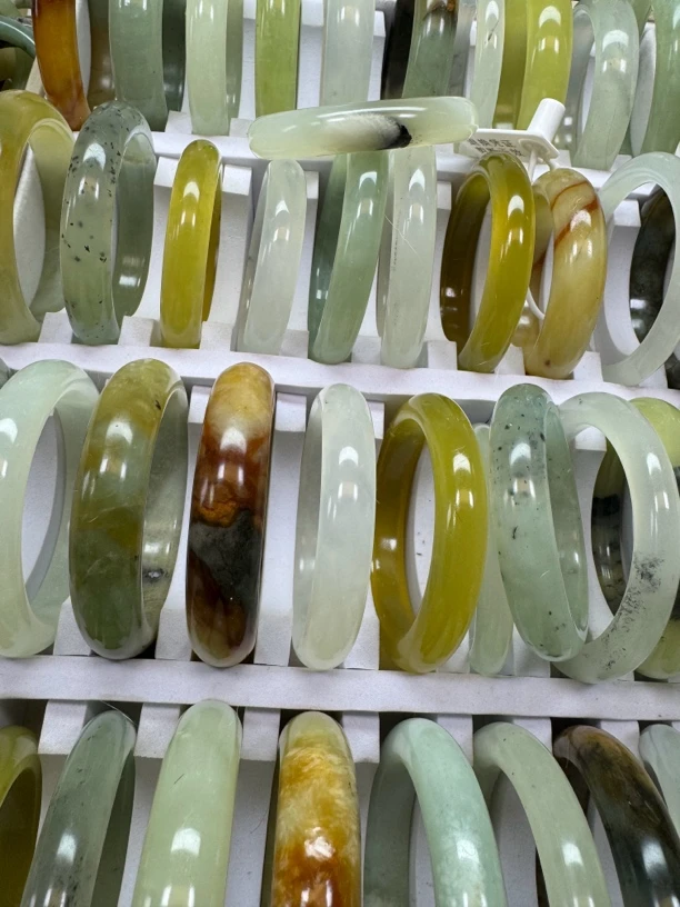 直播间订单 多钱拍多少单 天然岫玉手镯链接