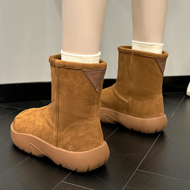 欧洲站雪地靴女鞋三角标短靴真皮厚底加绒加厚棉鞋冬季雪地靴栗色