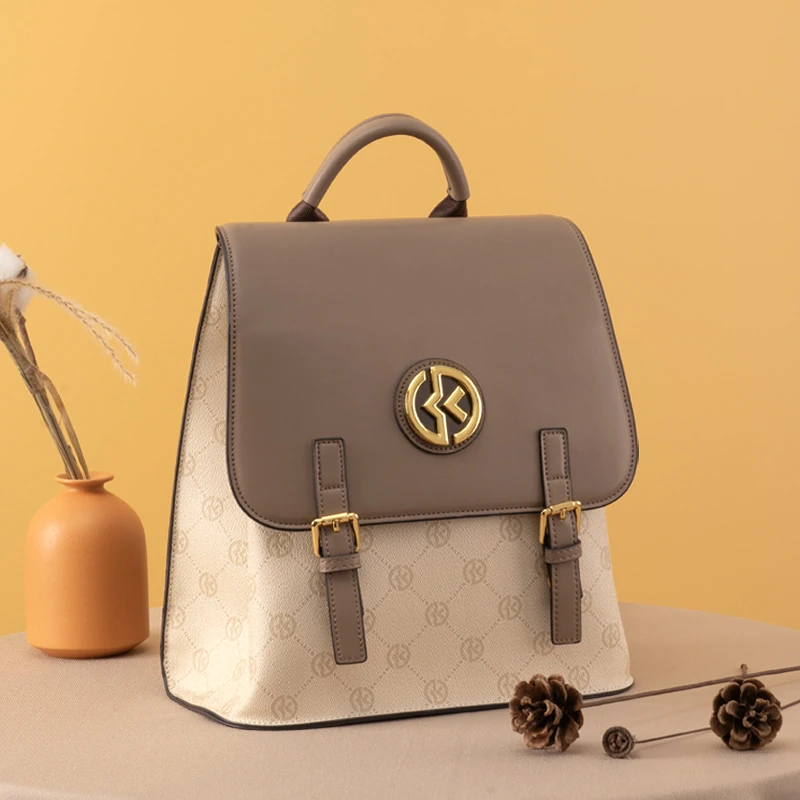 凯莱恩轻奢女士双肩包秋冬新款包包休闲牛皮双肩包精致复古花纹