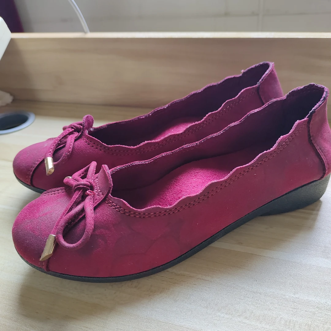 捡漏老北京布鞋蝴蝶结软底女鞋红色黑色工作鞋时尚浅口圆头透气