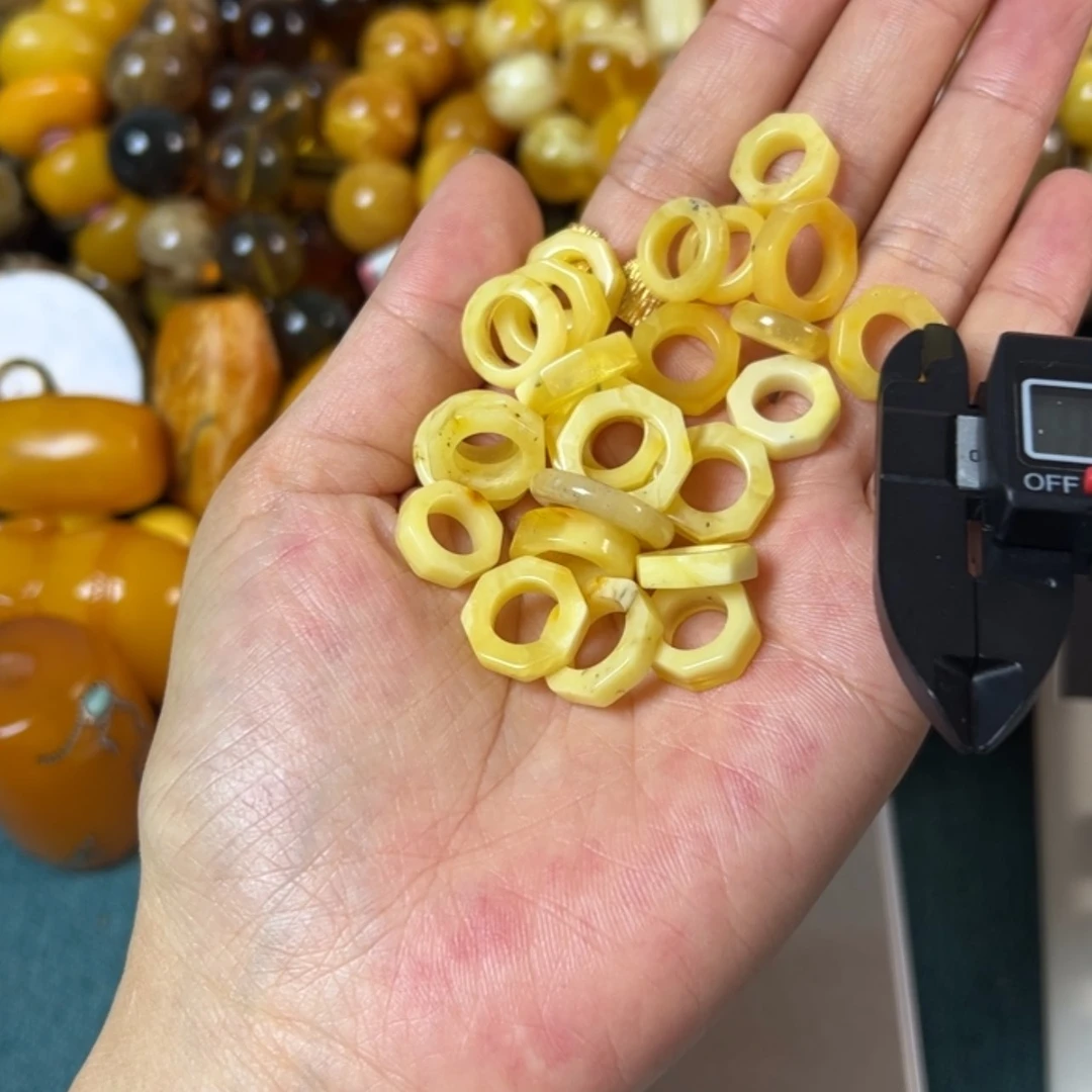 【闪购商品】琥珀珠宝奇石未镶嵌700