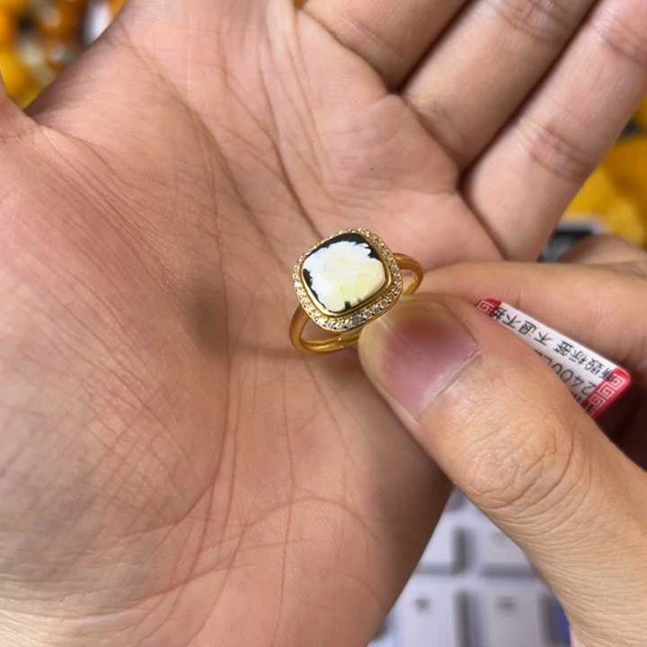 琥珀珠宝奇石未镶嵌1460
