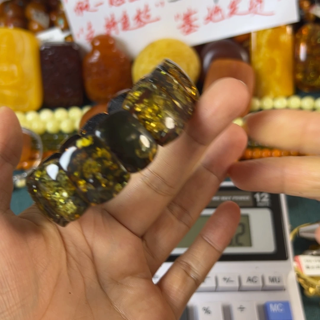 琥珀珠宝奇石未镶嵌359