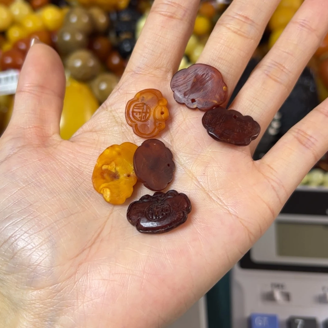 【闪购商品】琥珀珠宝奇石未镶嵌1806团