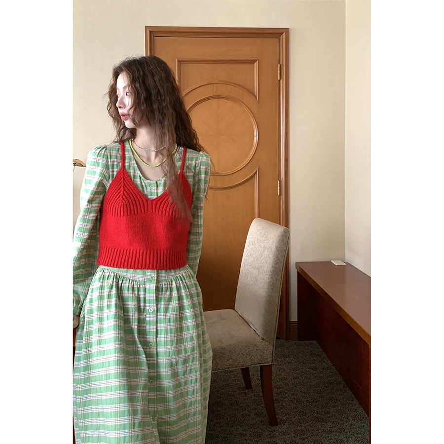 Hellooo Eat 法式复古圆领长袖连衣裙EM1596