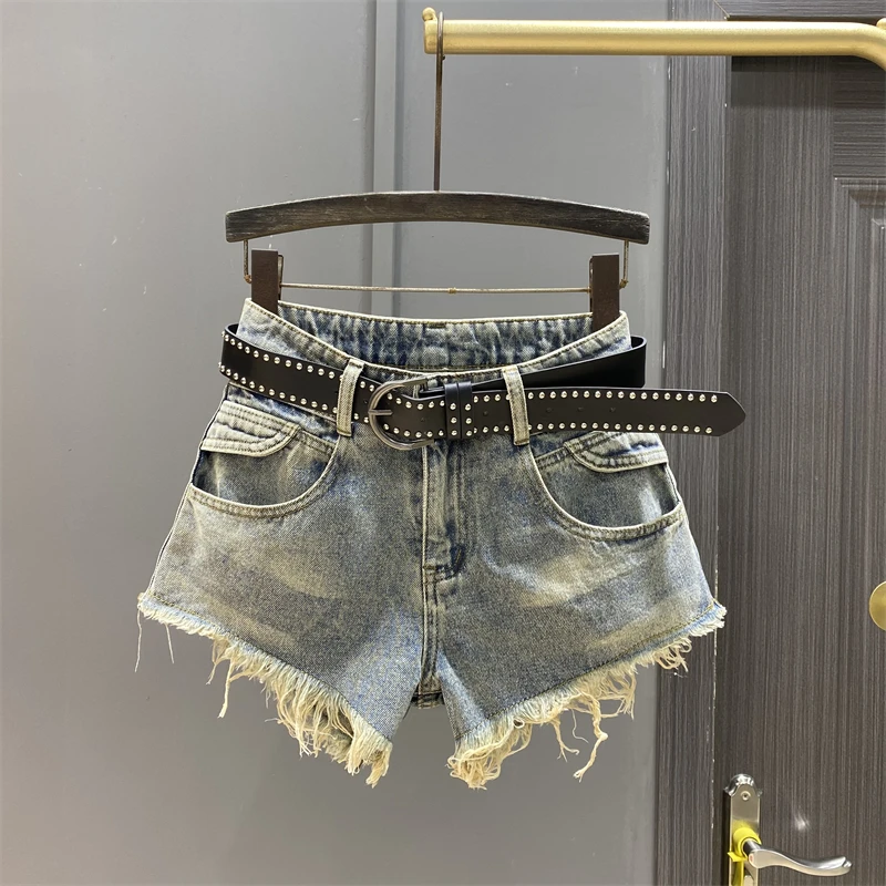 欧货2025夏季新款设计感毛边热裤复古怀旧色高腰显腿长牛仔短裤女