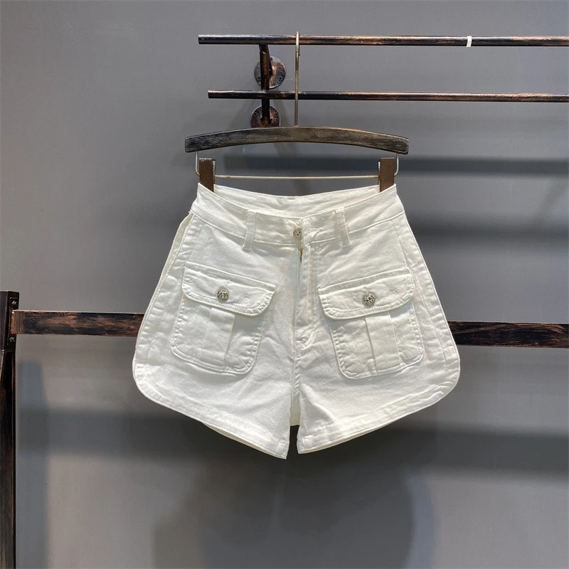 2025夏季新款白色圆弧形阔腿牛仔短裤女高腰显瘦口袋工装A字热裤