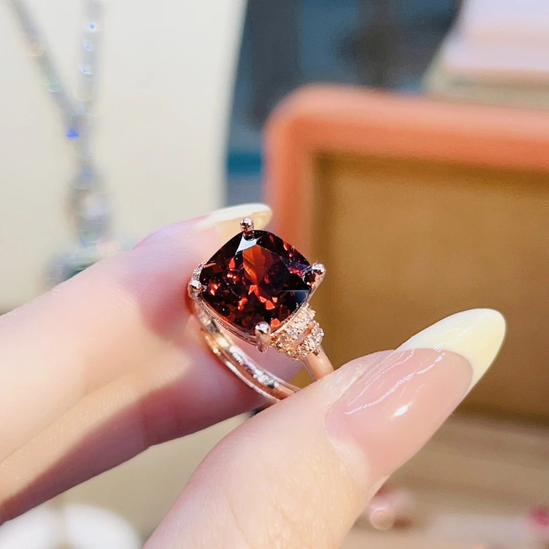 【红方糖】10×10红色方形戒指 气质高奢工艺4 014