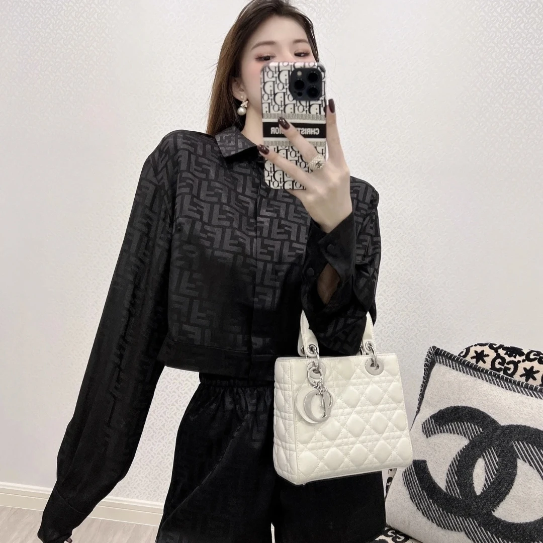 Fendi/芬迪/黑色老花满印桑蚕丝衬衣 42码 99新 GM001449