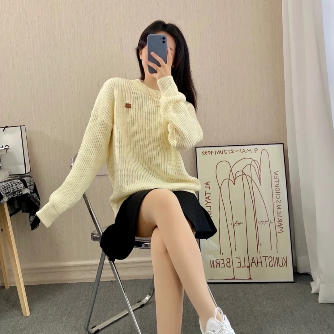 Celine/赛琳/鹅黄色圆领羊绒毛衣 S码 99新 GM001300