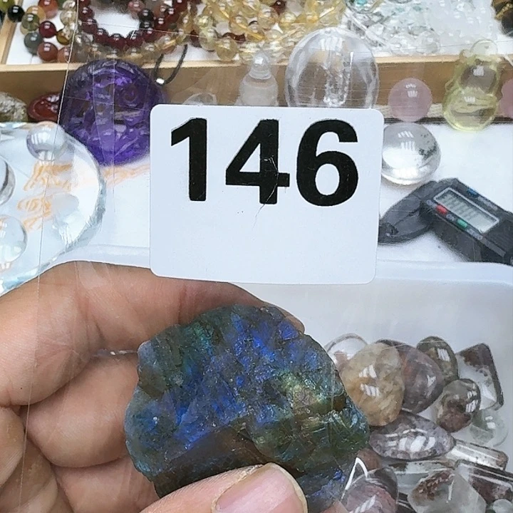 水晶颈饰未镶嵌ৎ****?