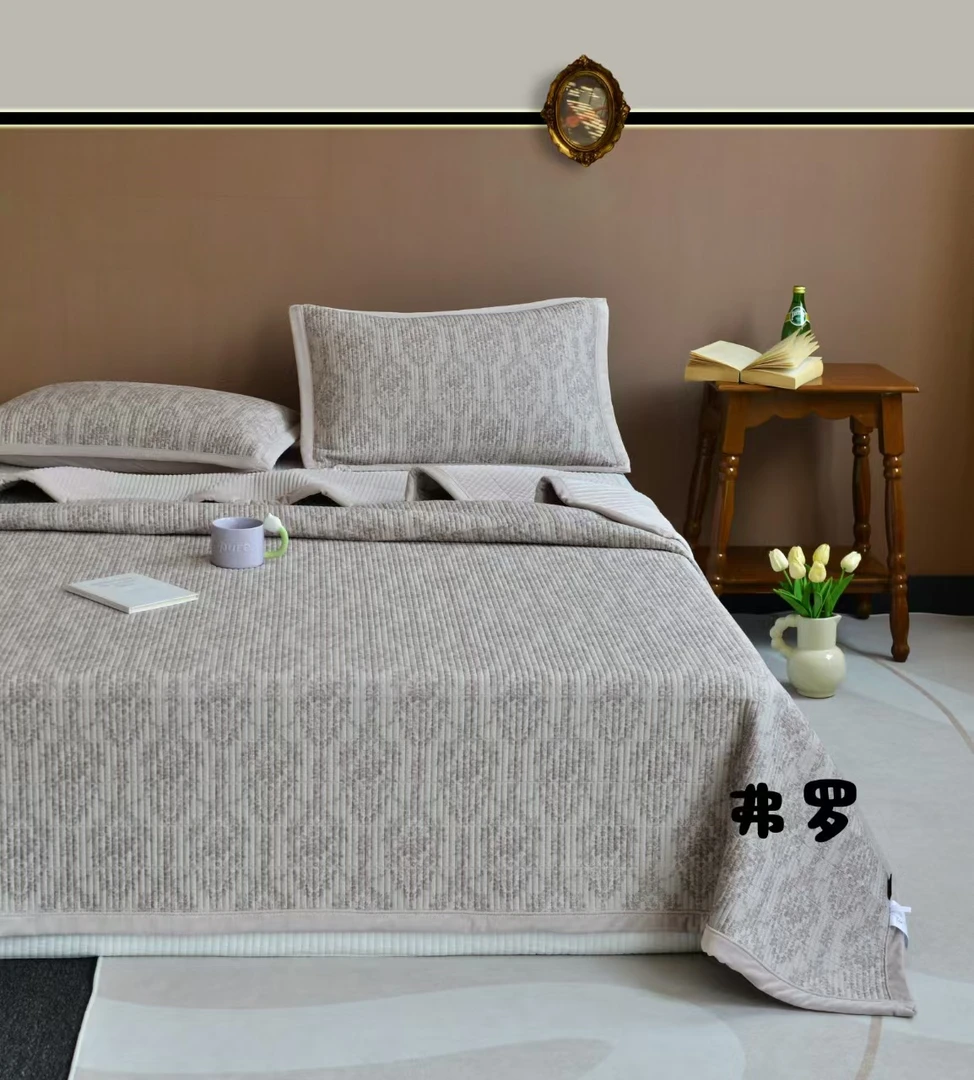 【弗罗绗缝】230cm*250cm轻奢三件套双面可用（赠送同款枕套一对）