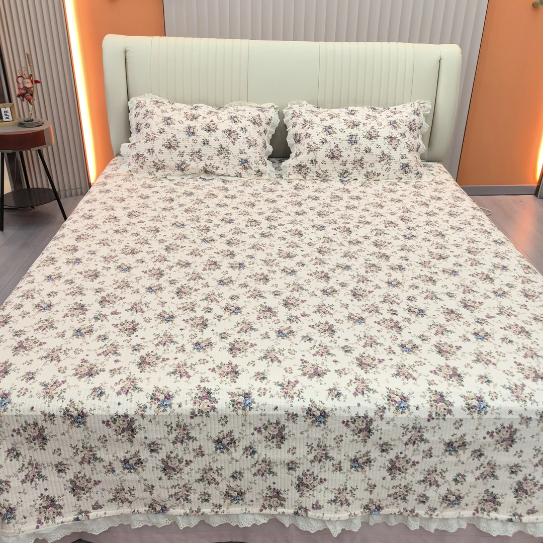 【梨花香】245cm*250cm奶油床盖三件套双面可用（赠送同款枕套一对）