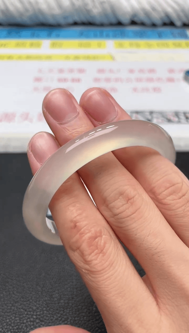 【闪购商品】玛瑙/玉髓手镯未镶嵌54++55