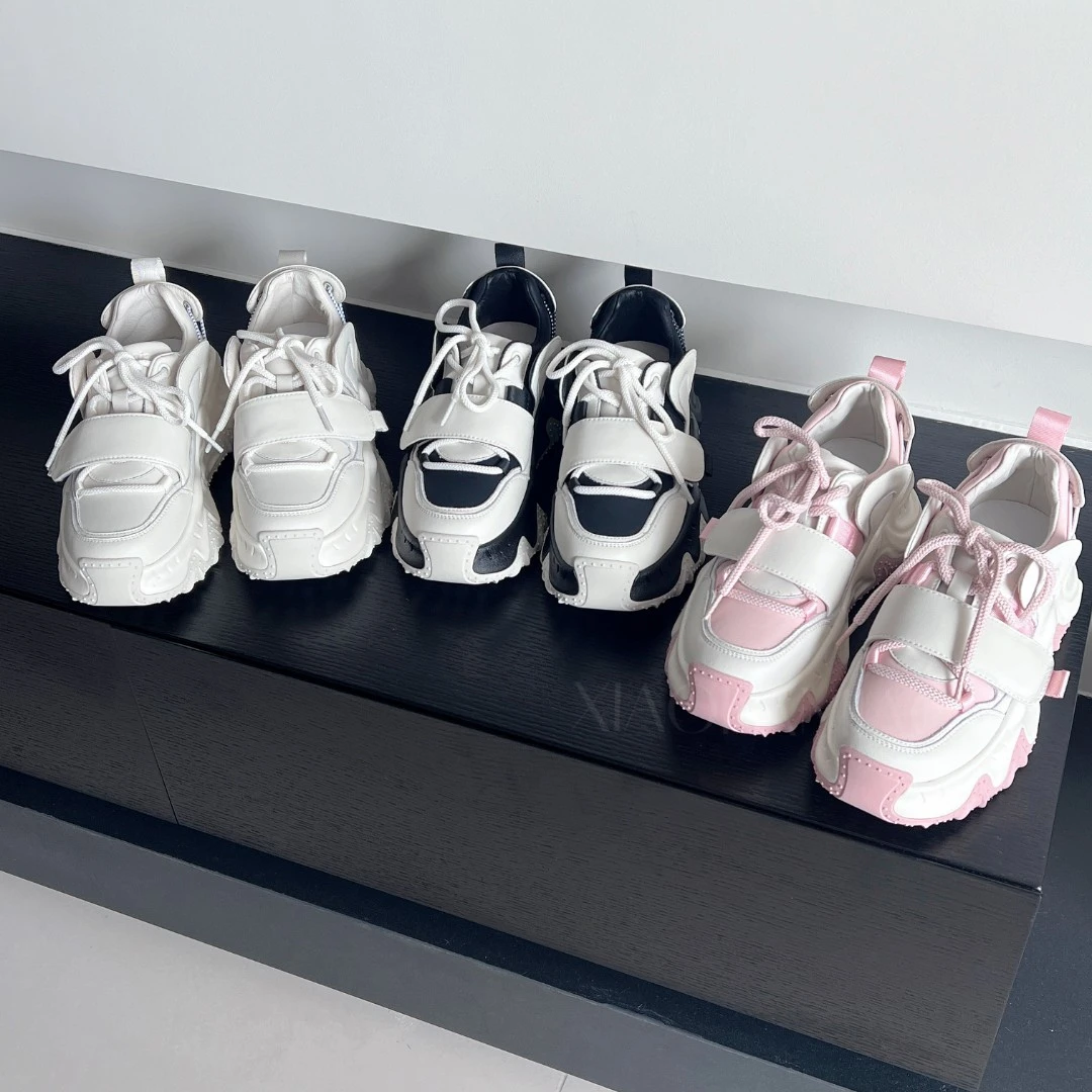 小发喵运动拼色休闲百搭时尚圆头休闲鞋