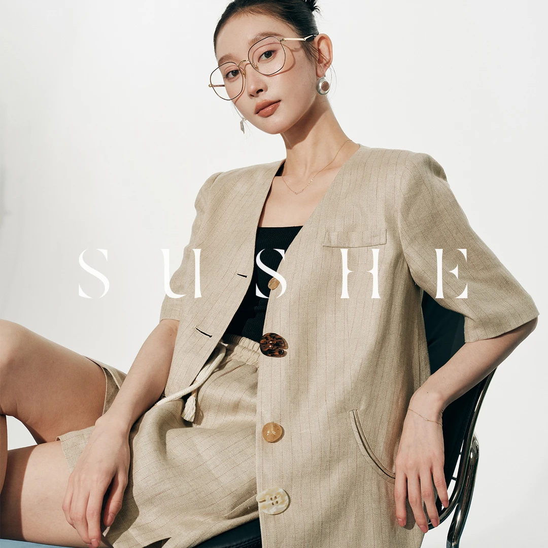 束皙SUSHE绅雅格调亚麻无领气质异形扣西装松紧抽绳短裤套装女