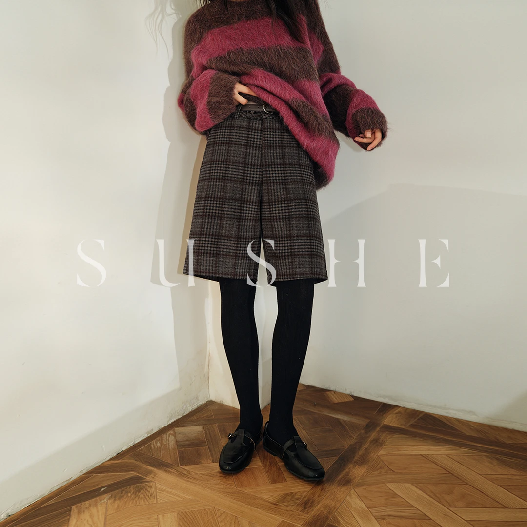 束皙SUSHE高腰英伦格调暗色系细格设计感格子学院风短裤女冬