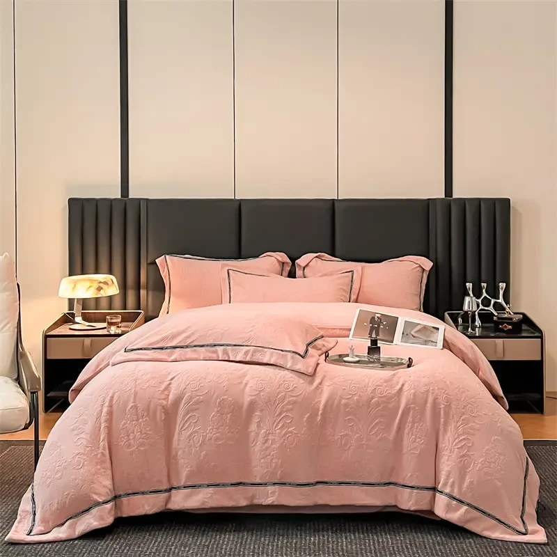 2024新款A类全工艺高克重轻奢织带牛奶雕花绒套件