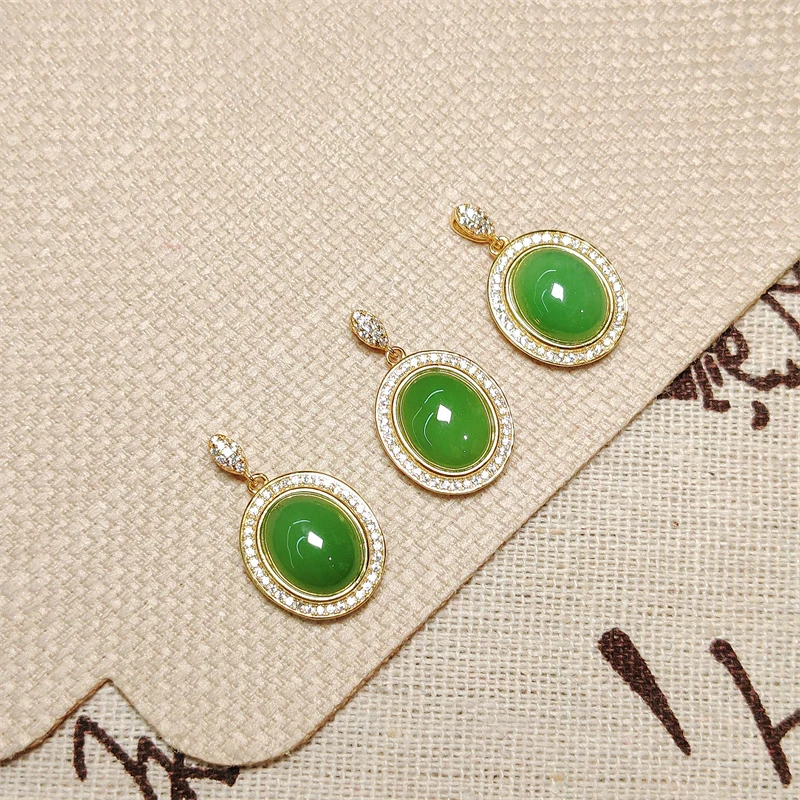 约9*11mm和田玉碧玉蛋形吊坠多样性发一