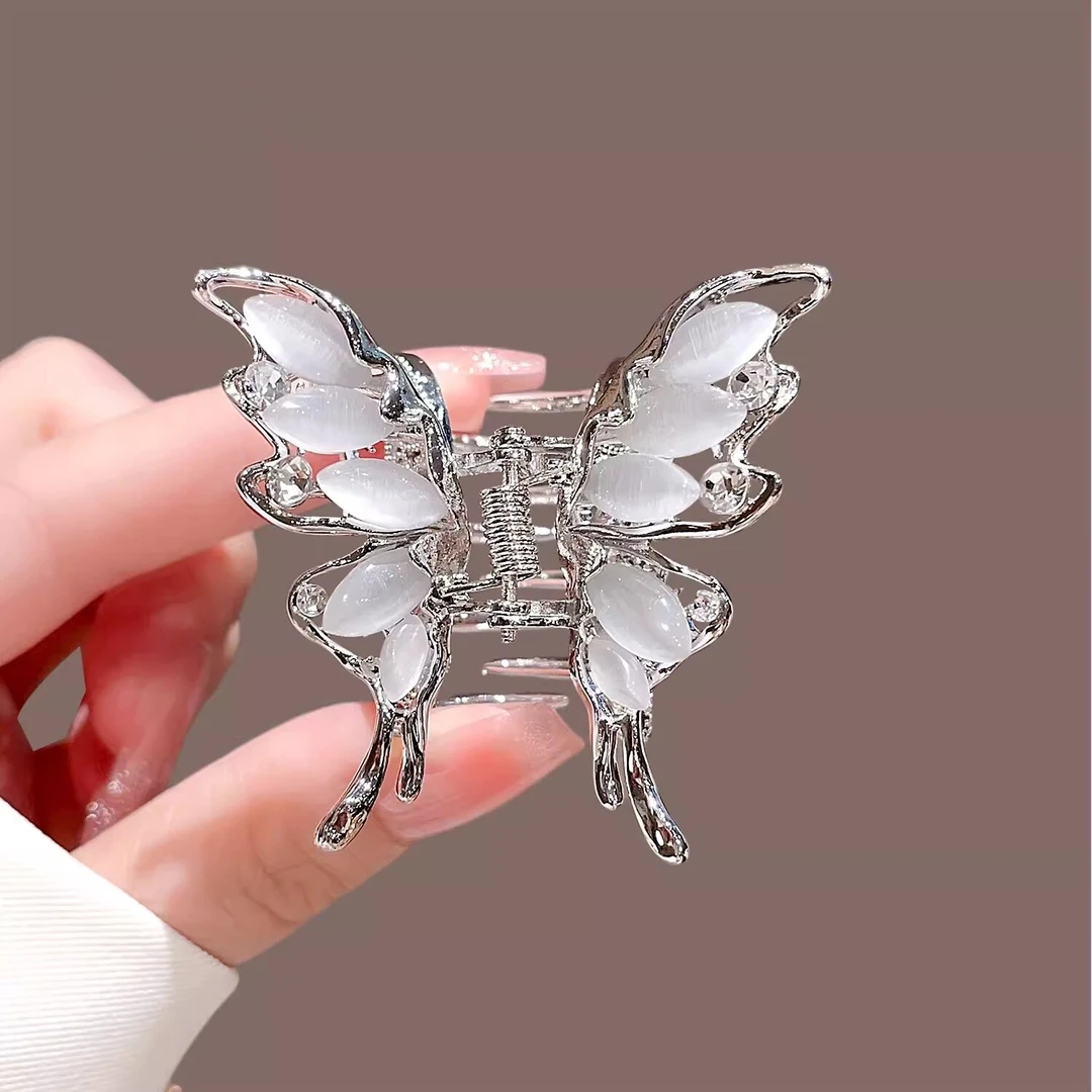 高级感猫眼石蝴蝶小号抓夹女夏天后脑勺半扎发发夹2024新款鲨鱼夹