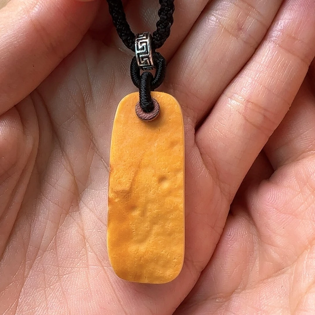 【闪购商品】琥珀颈饰未镶嵌琥珀蜜蜡吊坠
