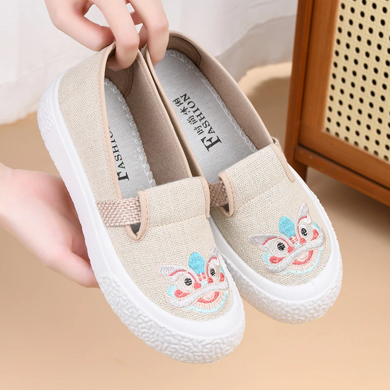 夏季新款时尚百搭鞋子女浅口透气妈妈鞋中国风厚底防滑懒人一脚蹬