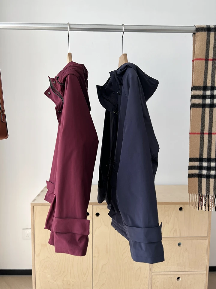 【虫小虫】夹棉连帽拉链户外冲锋衣厚外套 中长款长袖保暖上衣女新