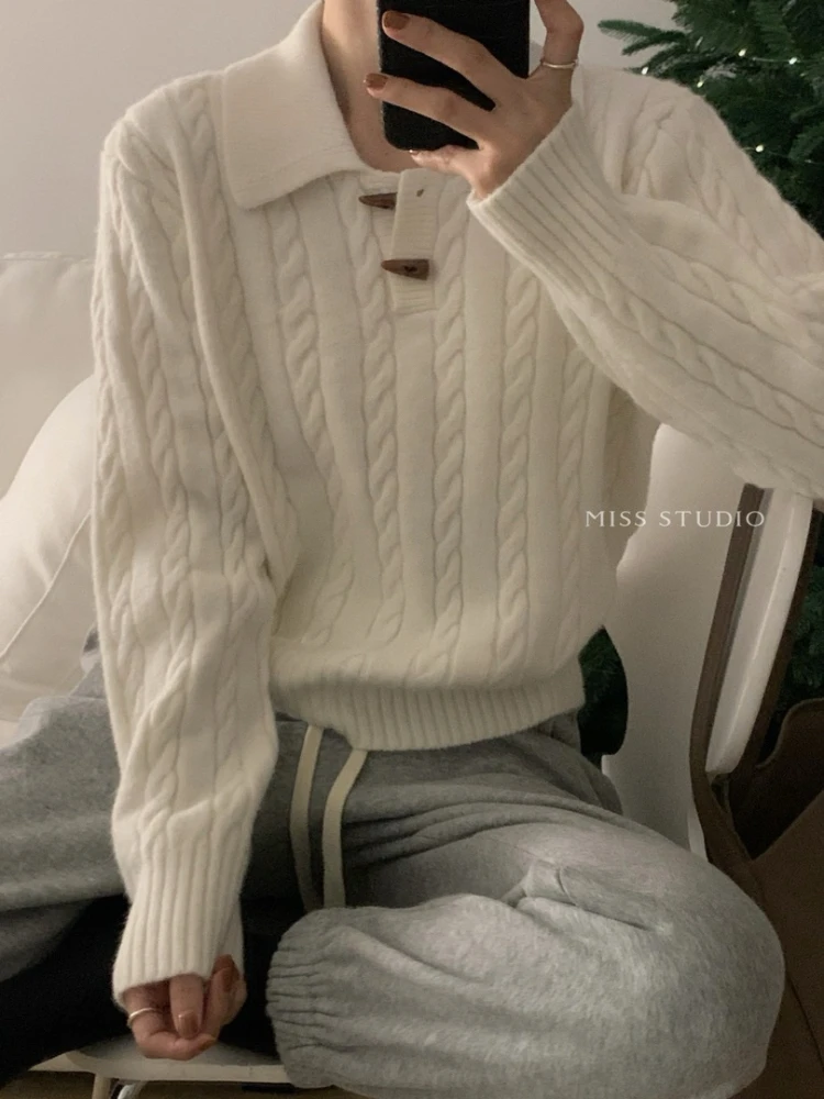 7973法式复古Polo领软糯加厚针织衫牛角扣麻花套头百搭慵懒风毛衣