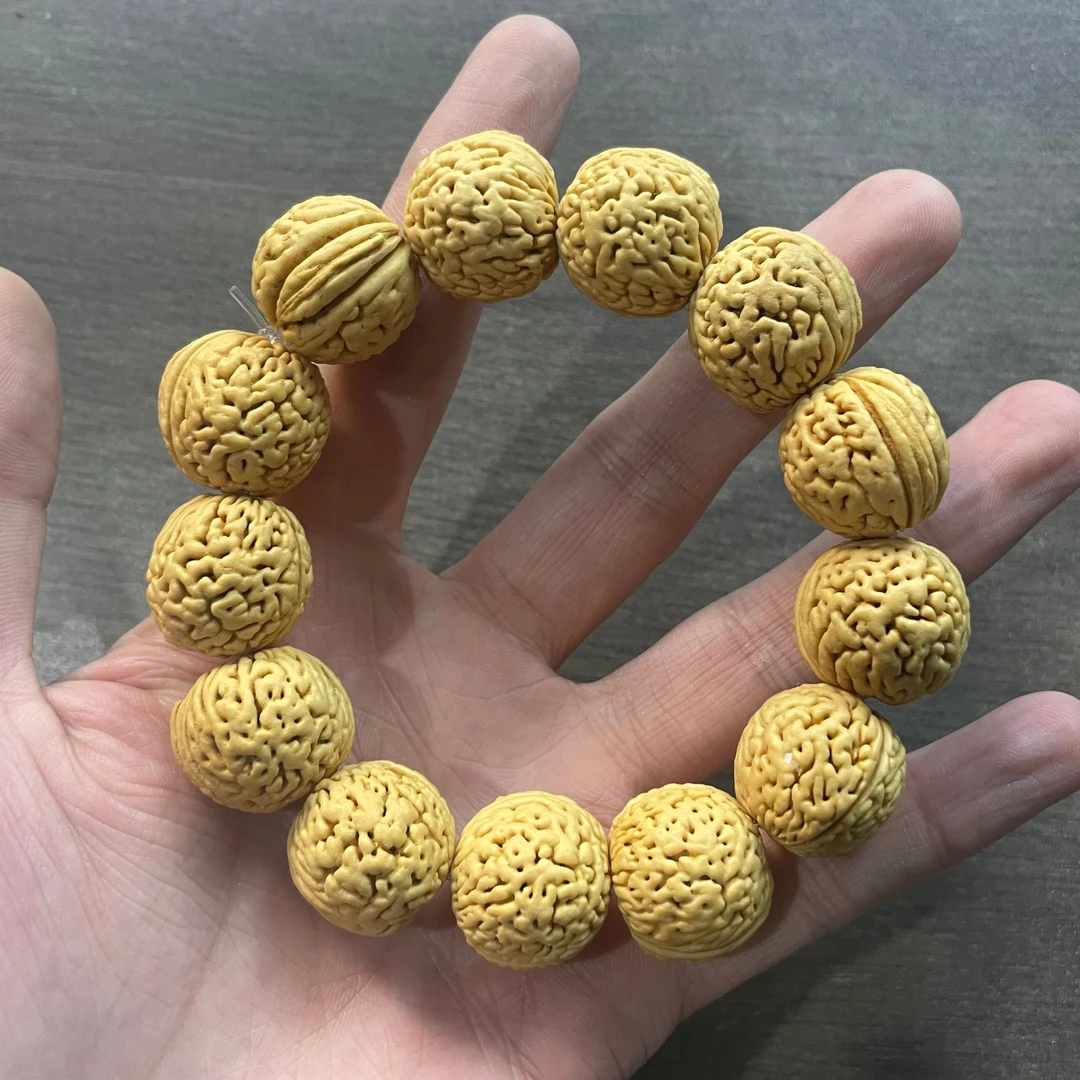 A87老纹桃核卡1.8-2.0单圈手串