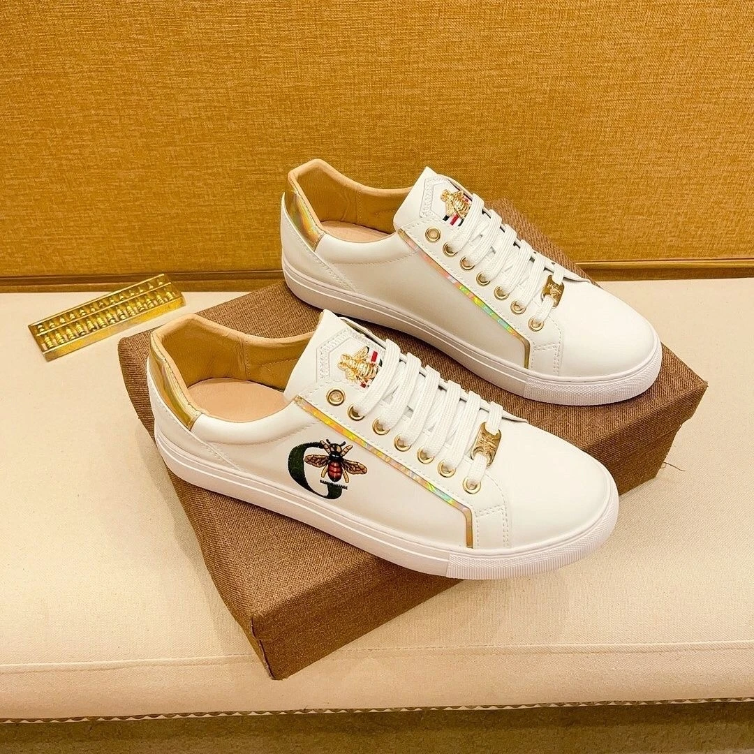 欧洲站板鞋秋季新款纯皮刺绣小蜜蜂小白鞋男潮流轻奢时尚休闲板鞋